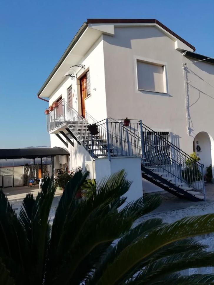 La Casa Di Silvia Lejlighed Massarosa Eksteriør billede